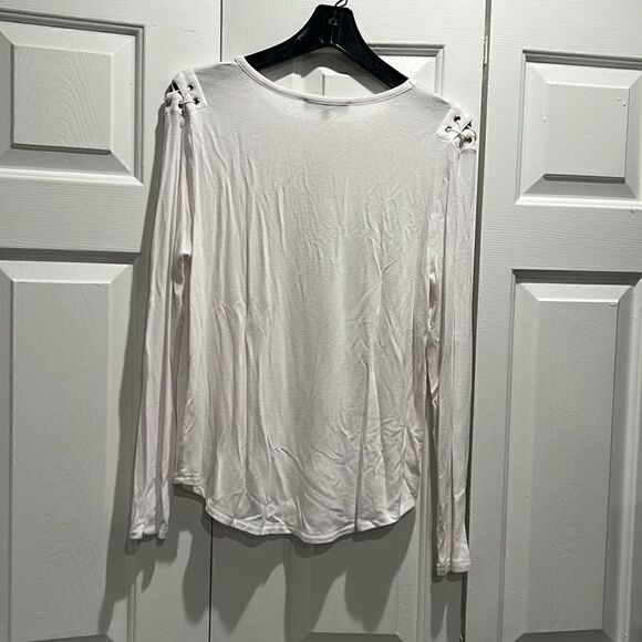 Price Drop!!! Generation Love White Lace Up Top, Size Medium - Picture 6 of 7
